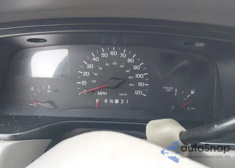 1998 Lincoln Town Car Signature from USA, damaged, VIN 1LNFM82W9WY718859